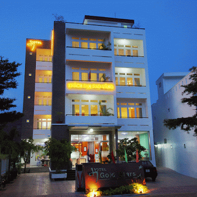 khách sạn sao vàng